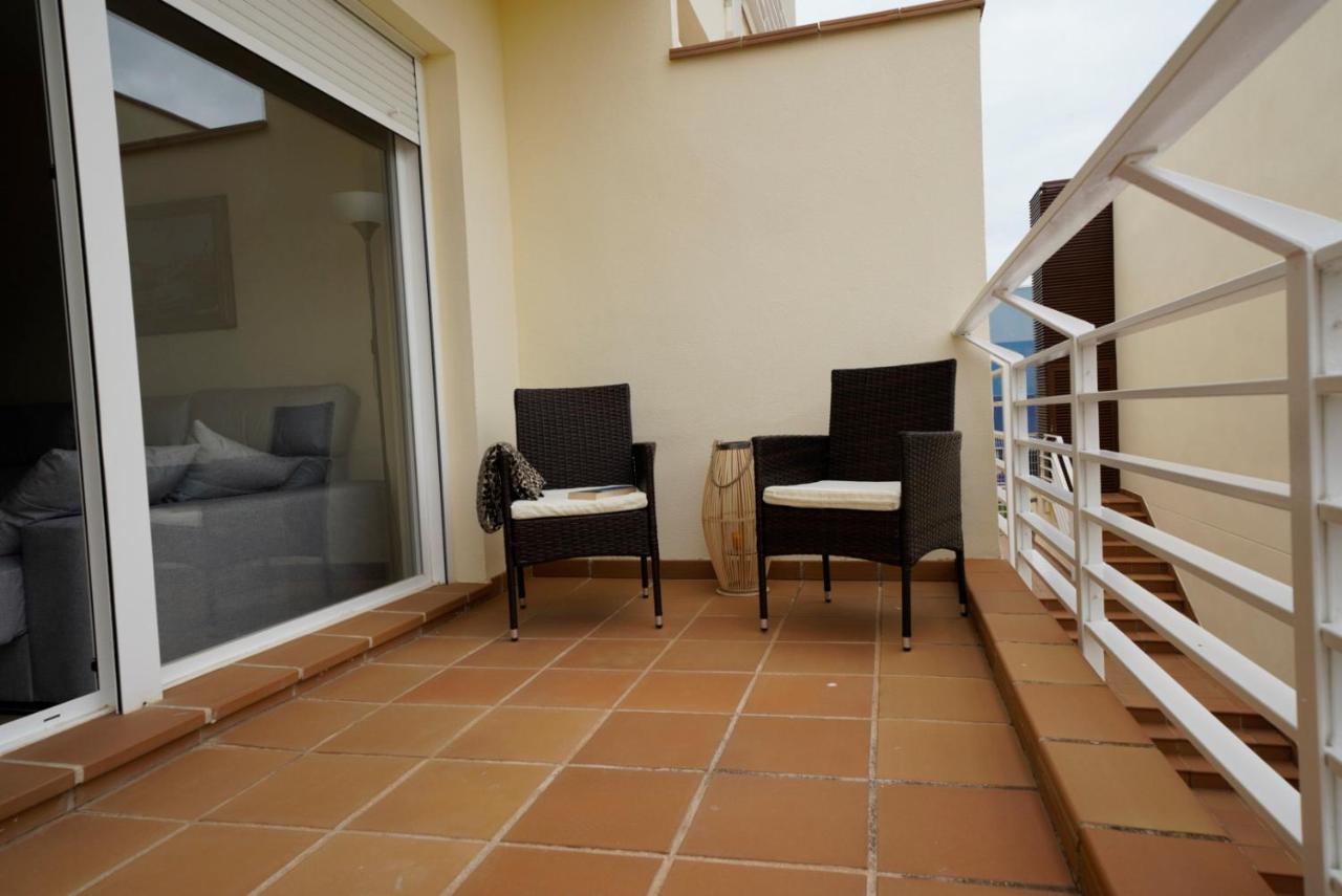 Apartamento Primera Linea De Playa Isla Cristina Urbanizacion Zarati Exterior foto